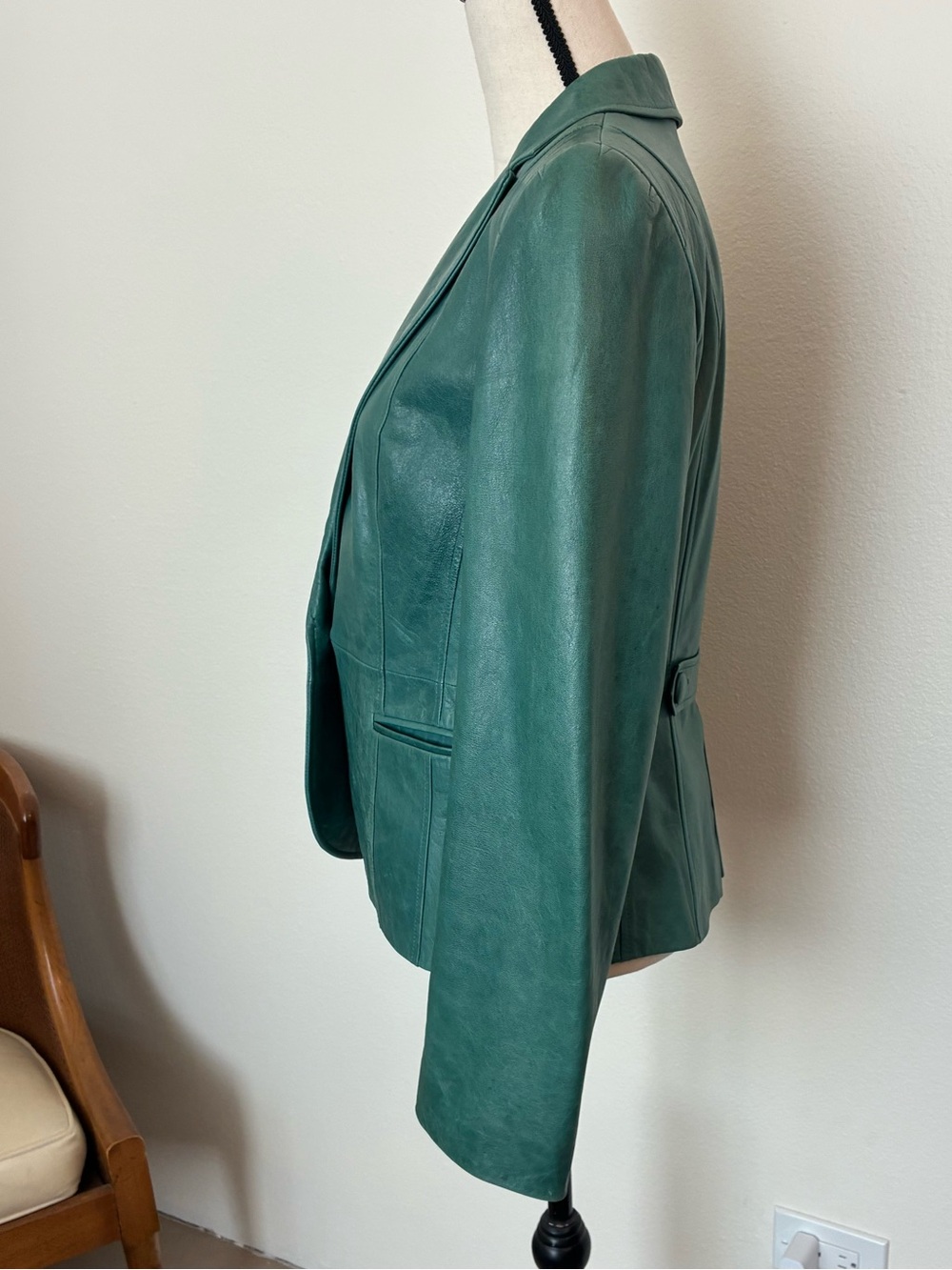 Vintage Y2K Ann Taylor LOFT Green Genuine Leather Blazer - Picture 2 of 15